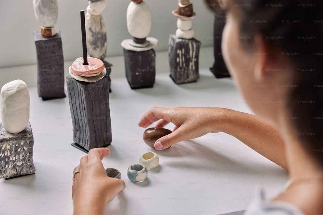 从《一面铜镜》看《格萨尔王传》说唱艺术的传承与开展——吉米平阶新作《藏地履痕》读后